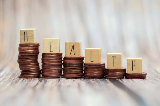 Cover Image for Key Challenges & Solutions of Cash Management in the Healthcare Industry